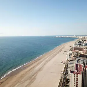 https://piso-luminoso-cerca-de-playa.es-andalucia.com